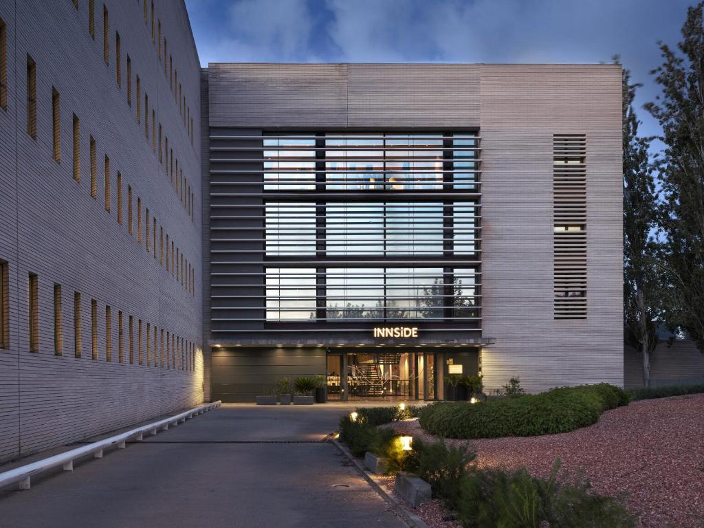 Book a cheap room in INNSiDE by Melia Barcelona Aeropuerto